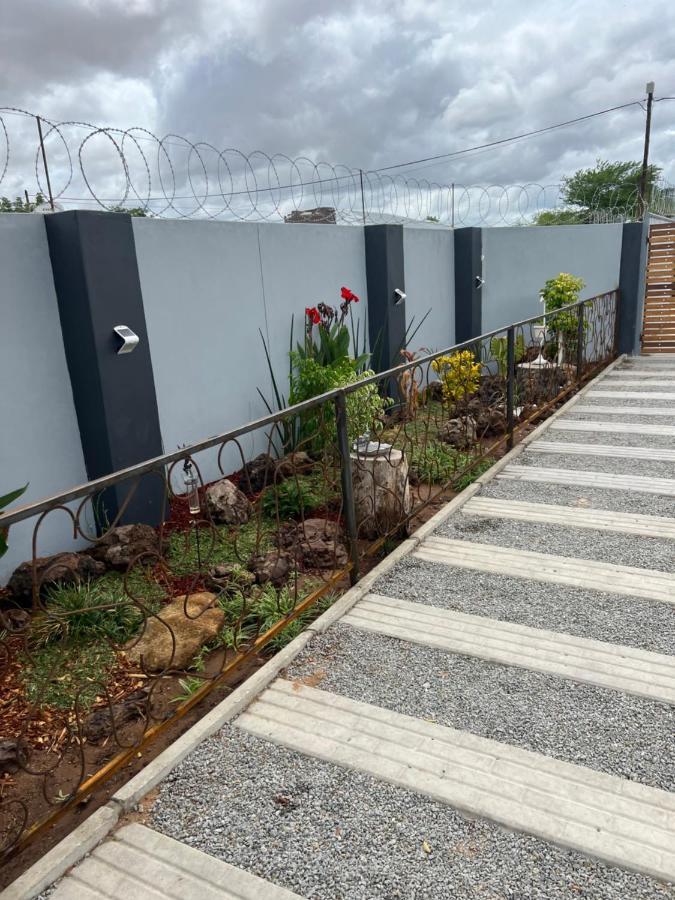Home@Amalia'S Rundu Exterior foto