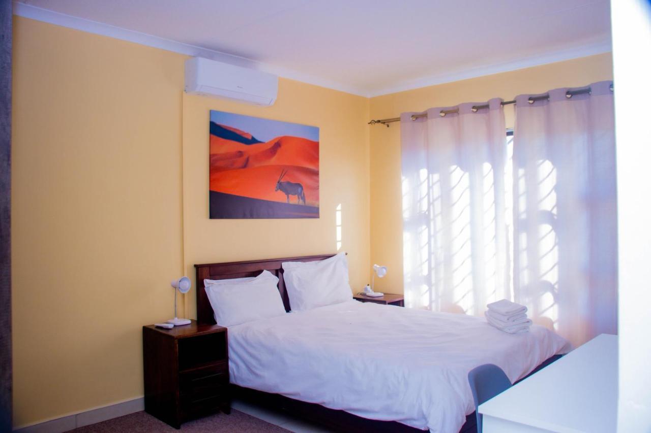 Home@Amalia'S Rundu Exterior foto